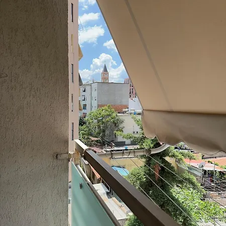 Appartamento Lena's Near Center