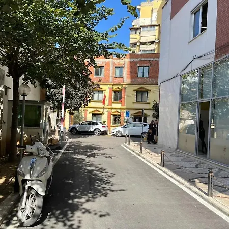 Lena's Near Center * Tirana