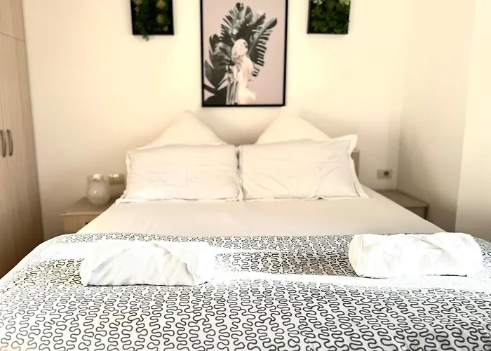 Lena's Near Center *